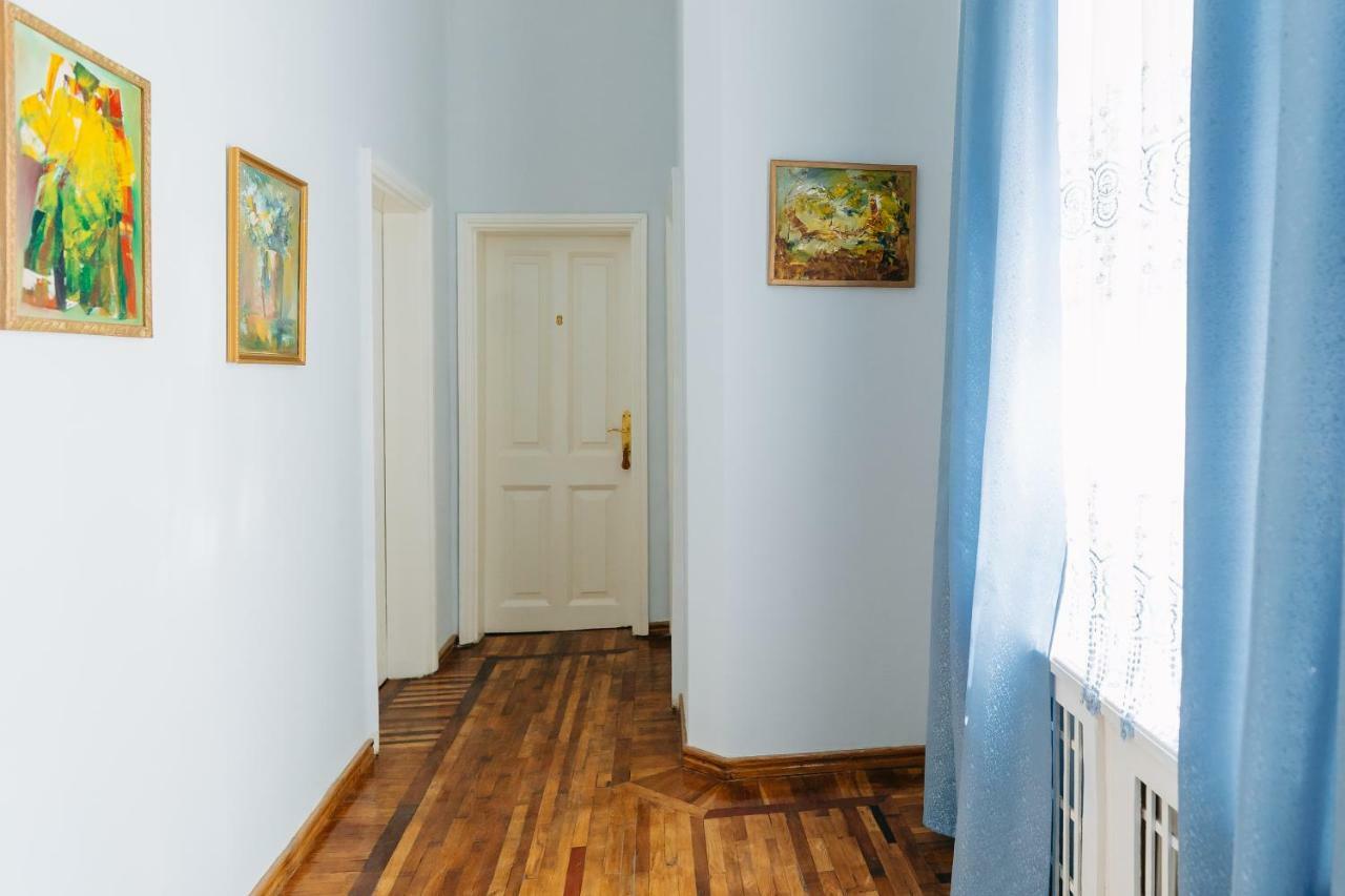 Lion B&B Samarkand Buitenkant foto